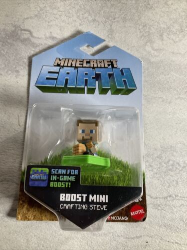 *NEW IN BOX* Minecraft Earth - Boost Mini - Crafting Steve - Collector?s Item! (6922795286711)